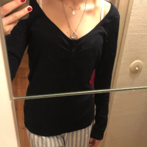 Långärmad  - Vintage randig långärmad!💕är lite stor för mig !🫣❤️