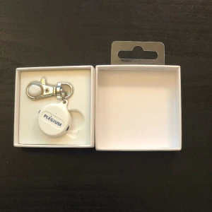 Överfallslarm med GPS - Oanvänd Fungerar i hela världen  Tyst larm SMS med kartbild & koordinater till nödkontakter Samtal till nödkontakter Fyra års batteritid Lätt att ta med och att aktivera 