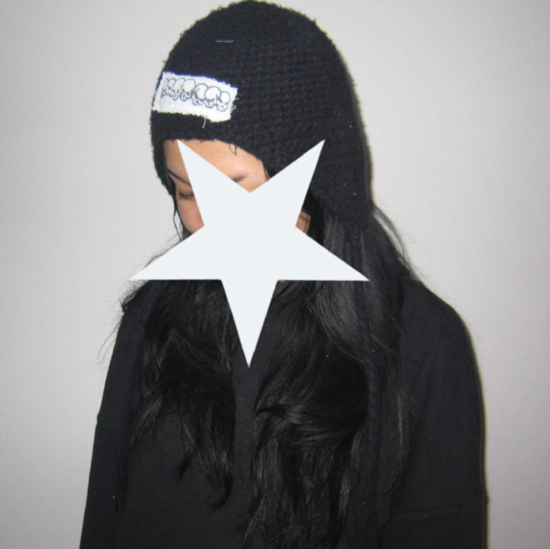 mössa med dödskallar - 90