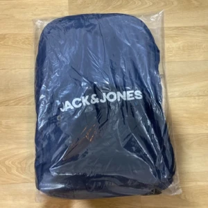 Jack&Jones väska  - Helt ny med prislapp 