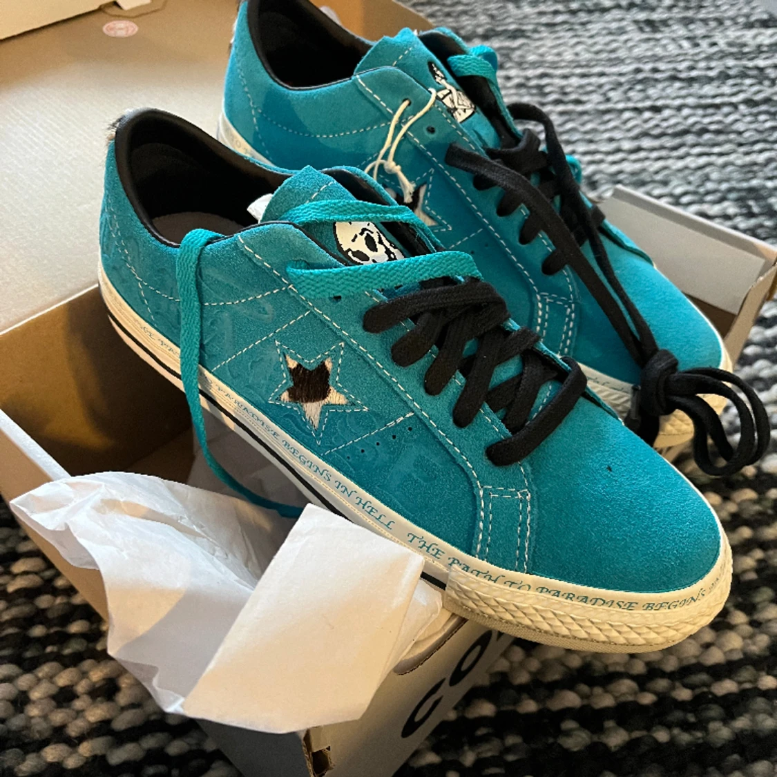 Oanvända converse - 90