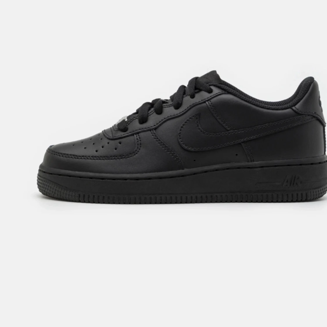 Svarta Nike Air Force sneakers - 90