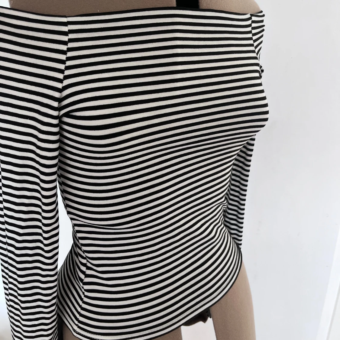 Randig off shoulder top