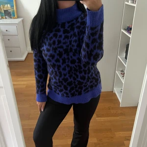 NA-KD - Aldrig använd , så gott som ny! Fungerar för nästan alla storlekar ! 