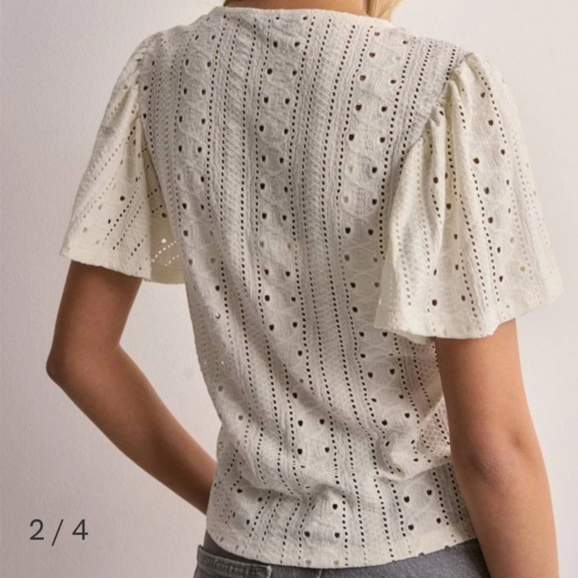 Vit blus från ONLY - 90