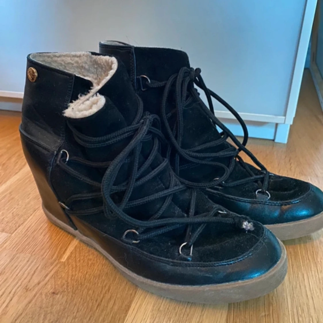 Snygga vinterskor  - 90