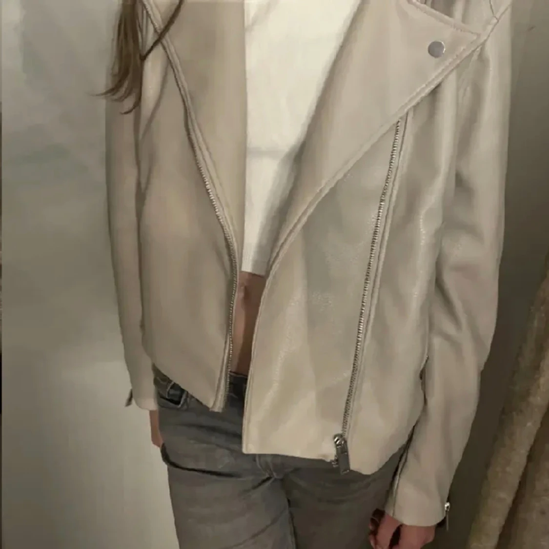 Jättefin skinnjacka  - 90