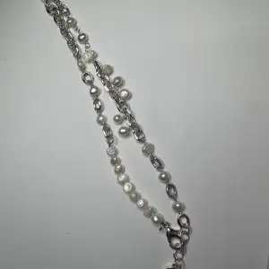 Jättefin halsband i bra skick.freshwater pearl chain necklace