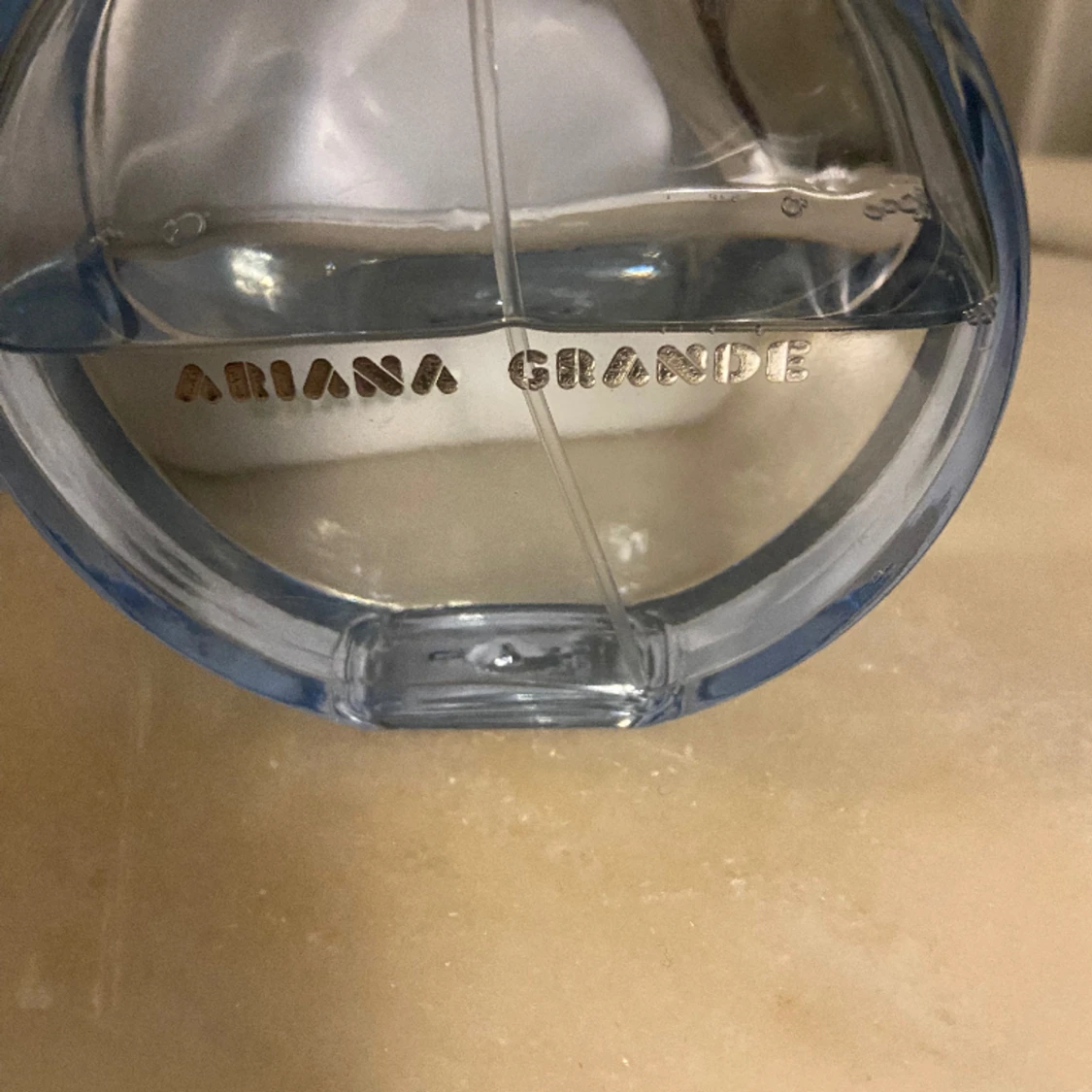 Cloud Ariana Grande 100ml 50% kvar - 90