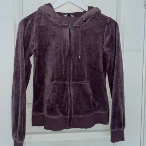 Kofta - En kofta i jättebra skick.