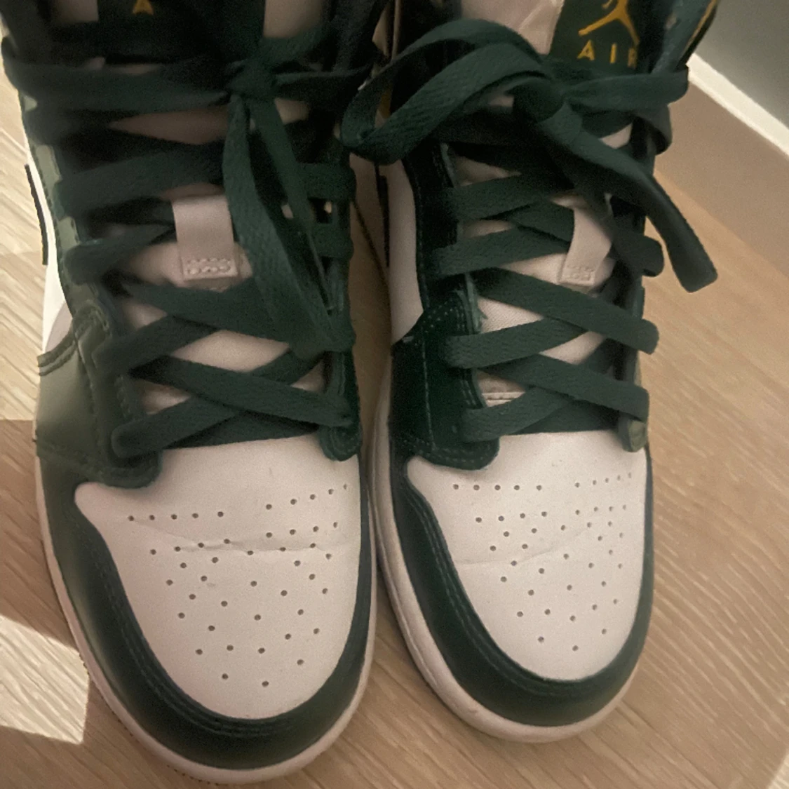 Jordan 1 sonic storleken är 36,5 - 91