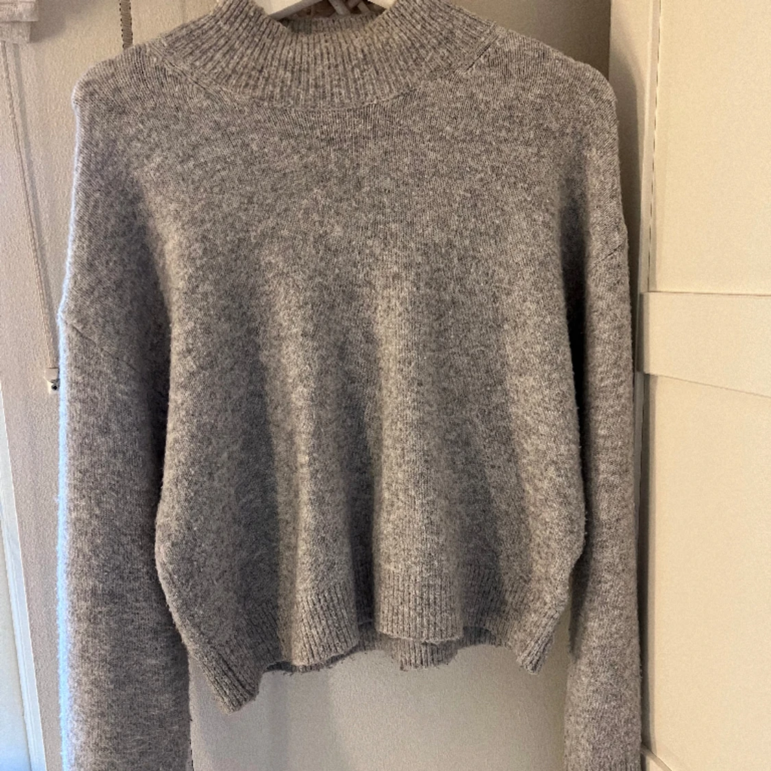 Stickad tröja 