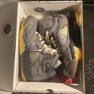 Off white 5s - Used off white 5s