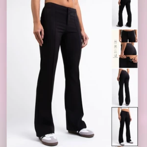 Lågmidjade Kostymbyxor  - Kostymbyxorfrån Madlady, köpta för en månad sen och är i toppskick, vill sälja då jag vill köpa ett annat par💓 nypriset är 650 kr + frakt