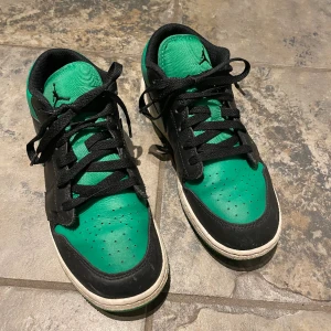 Nike Jordan Low - Använt men fint skick 