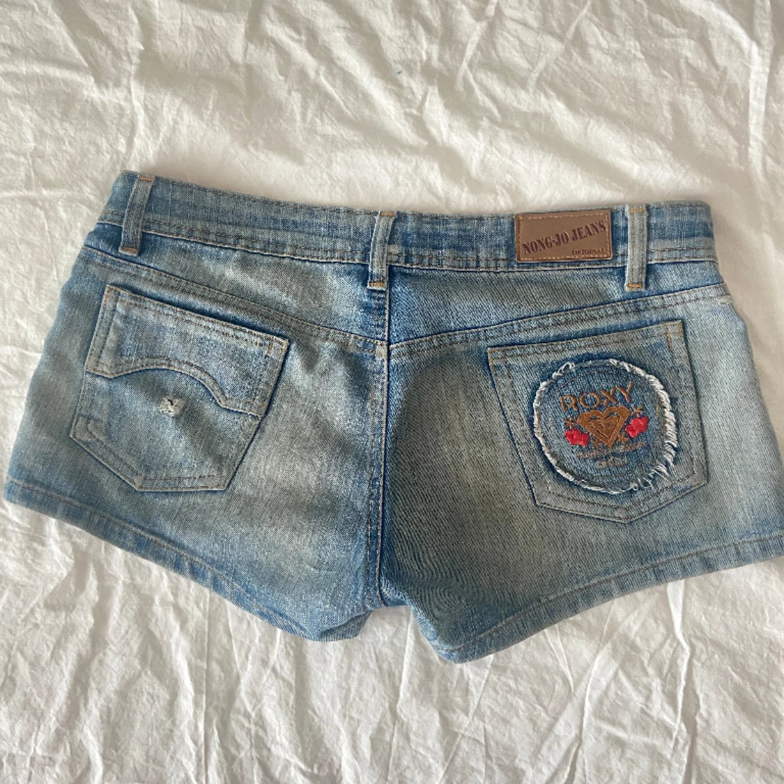 Lågmidjade jeansshorts - 90