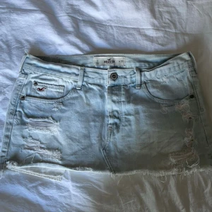 Kjol - Ljusblå jeanskjol från hollister💞