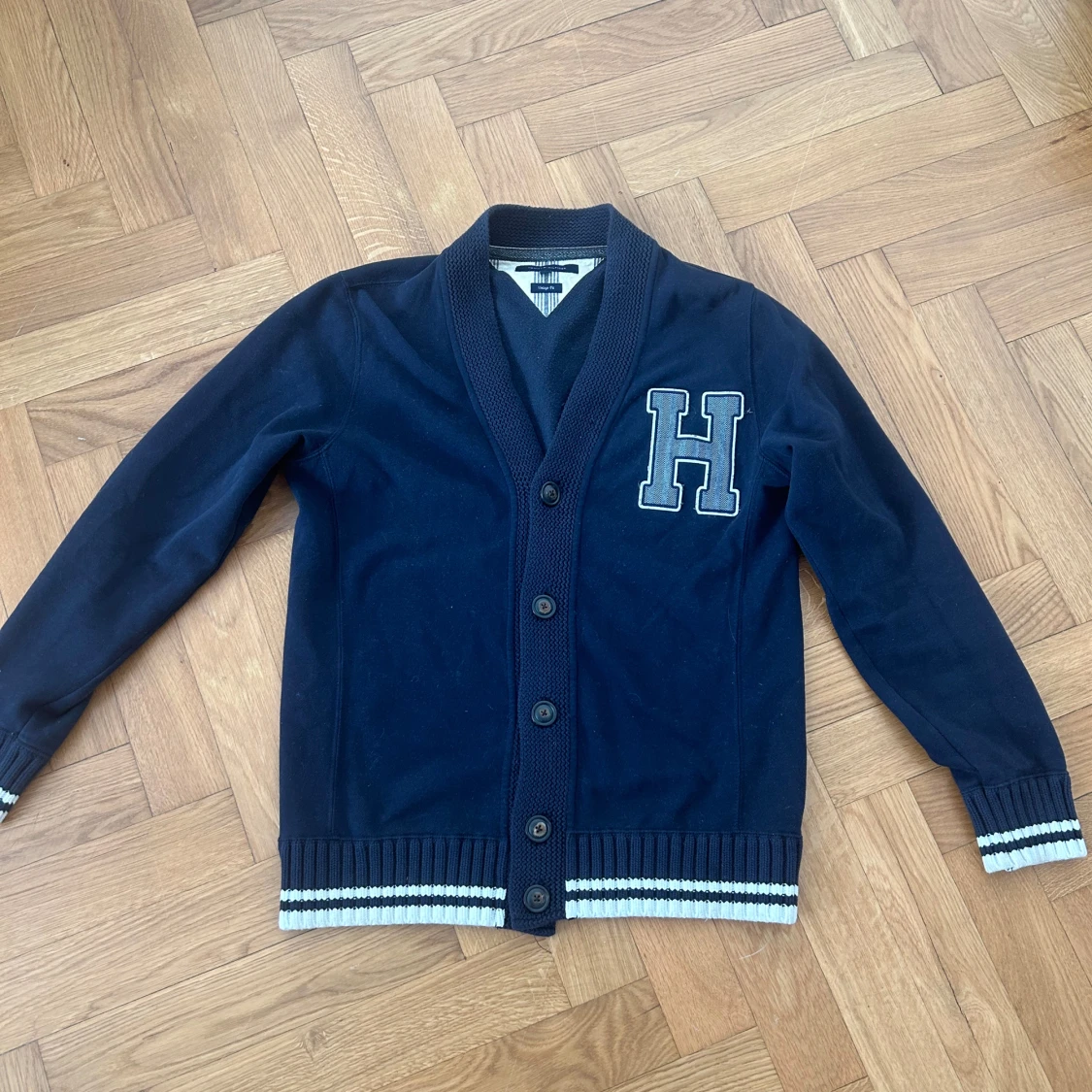 Tommy Hilfigher kofta