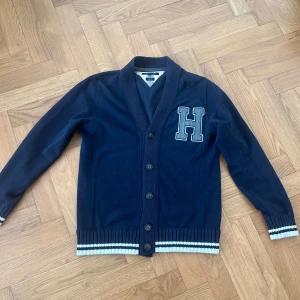 Tommy Hilfigher kofta - As skön kofta i bra skick