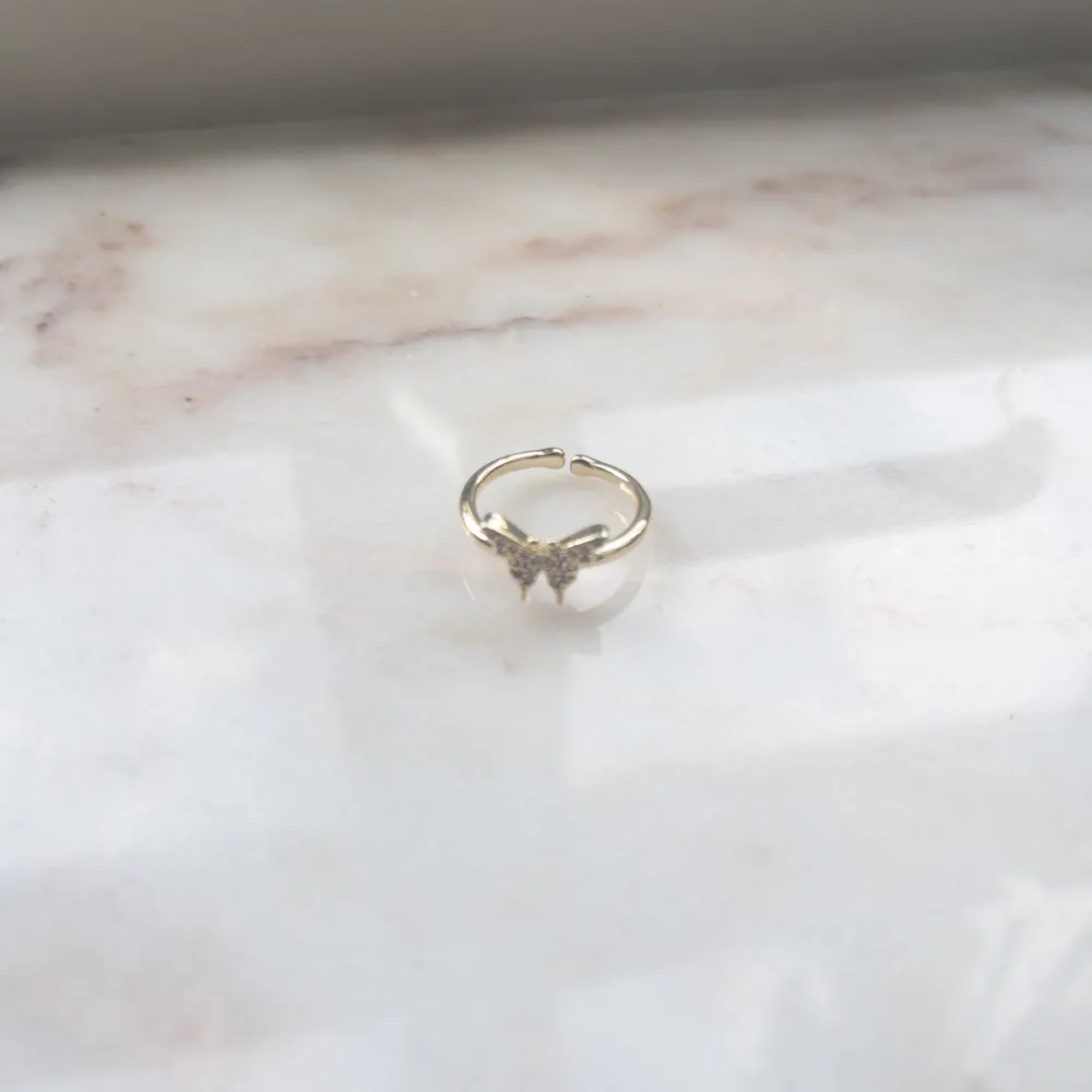 Yomie har fina kvalitativa prisvĂ€rda ringar som endast kostar 119kr đ Alla Ă€r vattentĂ€ta och gjorda av rostfritt stĂ„l đ Ringarna orsakar alltsĂ„ inga utslag đ För fler frĂ„gor/bilder skicka ett meddelandeđ. Asusteet.
