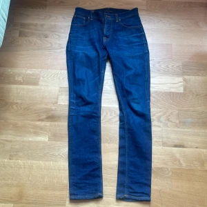 Nudie jeans grim tim - Nudie jeans grim tim  Slim fit Storlek w31 l32 Utmärkt skick 
