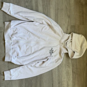 Peak Performance zip hoodie  - Skriv om du är intresserad! 