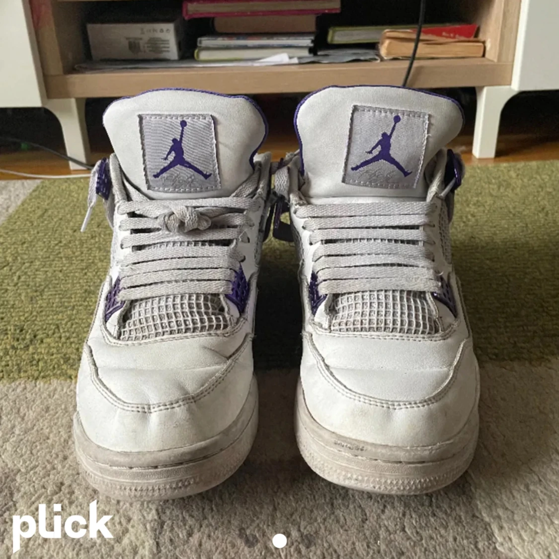 Jordan 4 purple metallic - 90