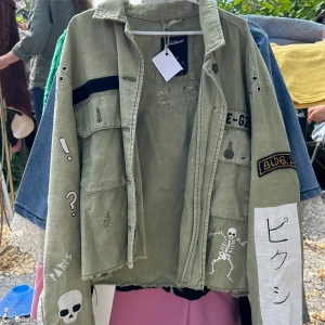 Sommarjacka - Supersnygg och unik jeanskacka!