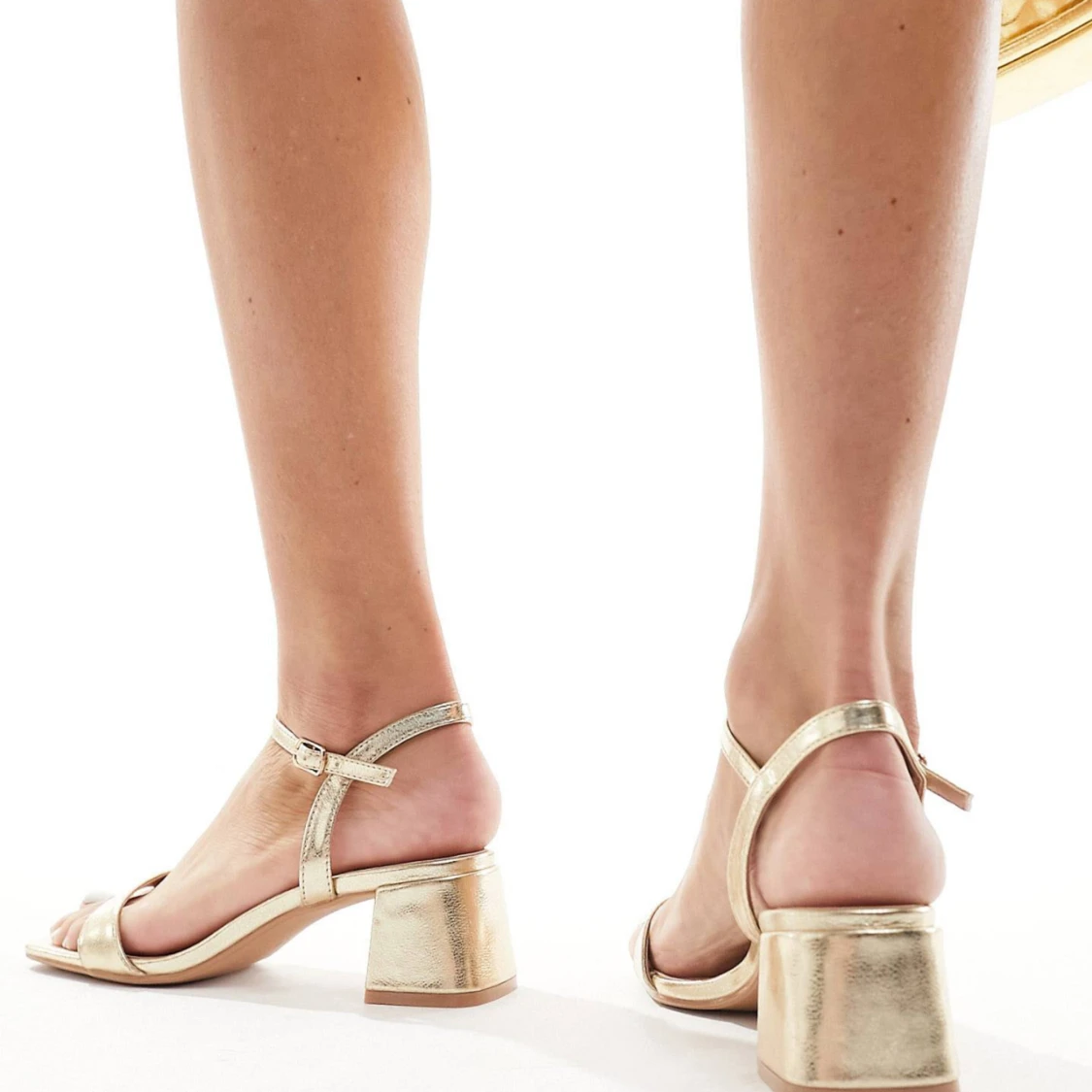 Guldiga klackar - 90