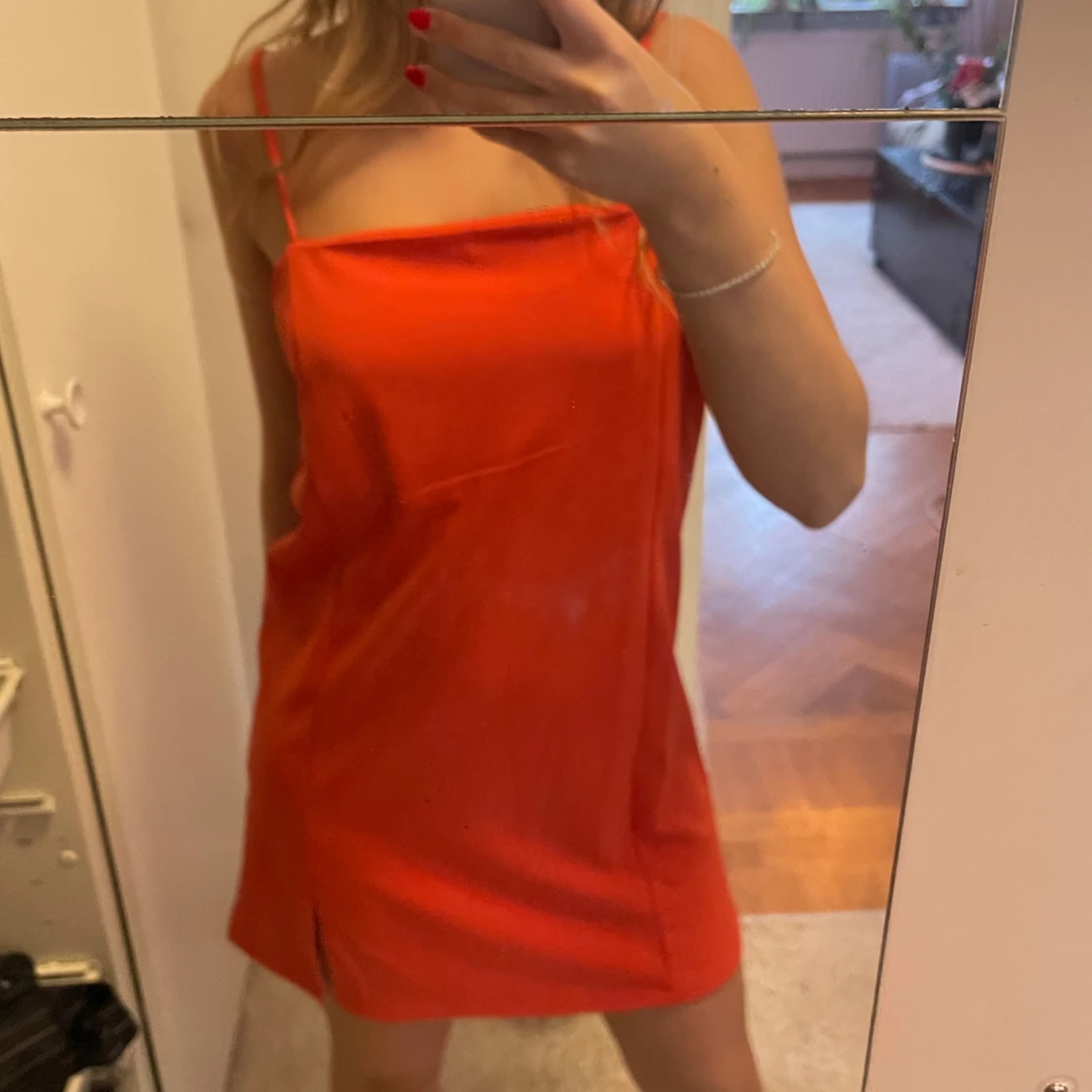 Röd / orange klänning - 90