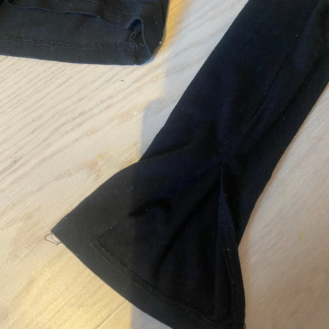 Gina tröja med slit  - 90