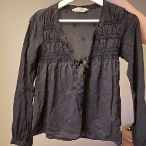 Jättefin odd Molly blus - En fin odd Molly blus i bra skick säljer den för den är för liten🩶