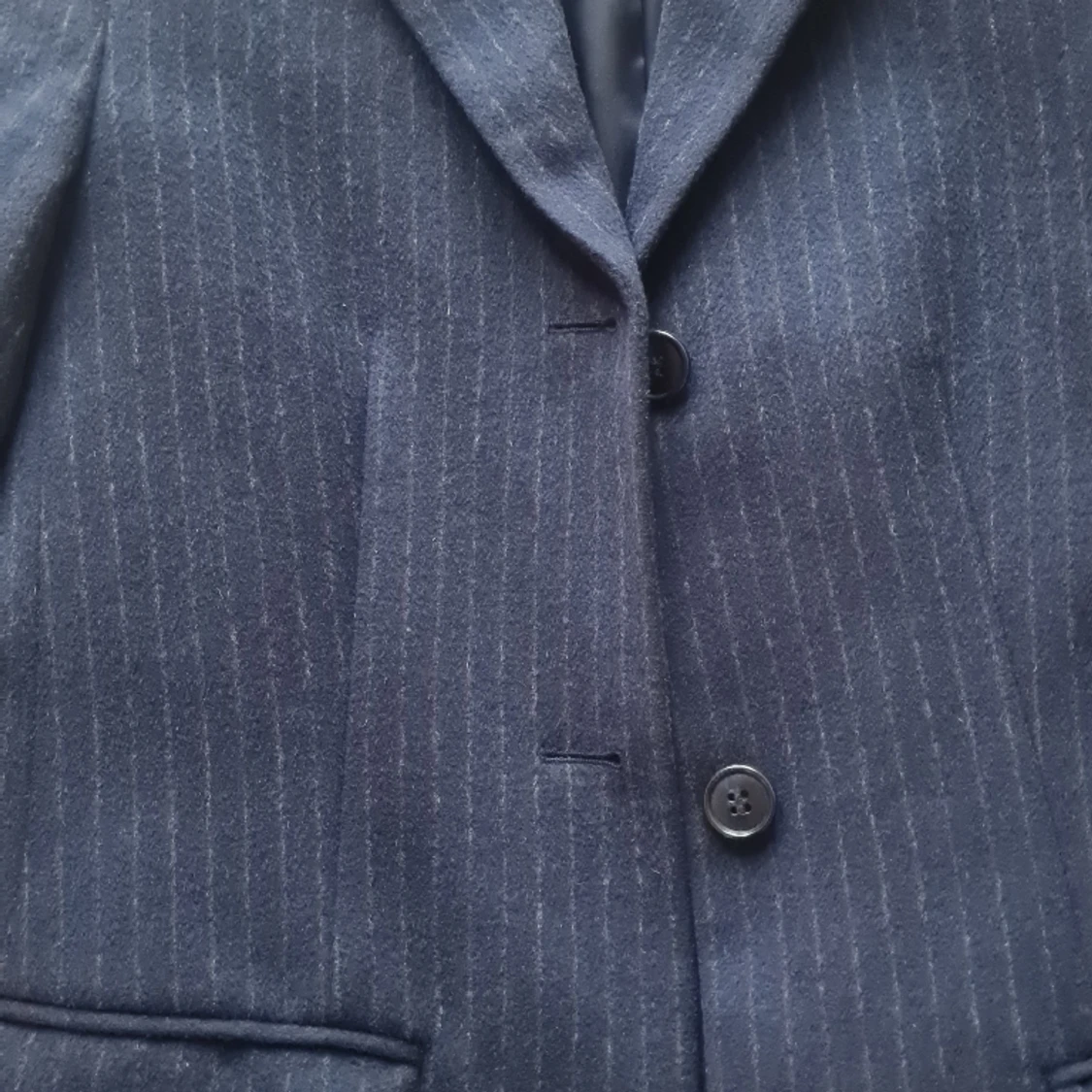 Kritstrecksrandig kappa - 91