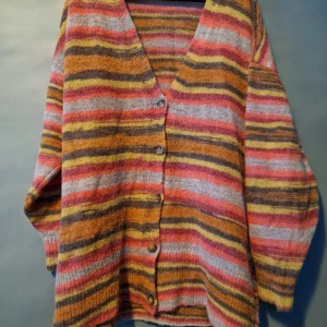 Cardigan  - Oanvänd