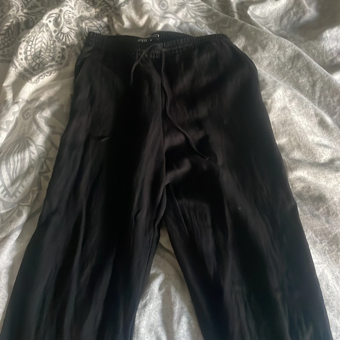 Svarta byxor - 91
