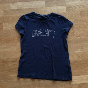 Gant tshirt  - Säljer denna gant tshirt för att den inte kommer till användning bra skick 