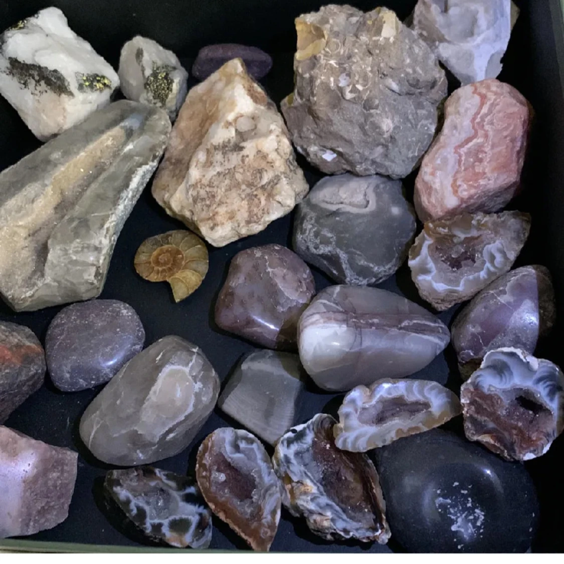 Kristaller och stenar - 91