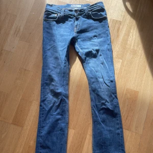Low waist jeans - Low waist bootcut jeans från Tiger of sweden. (Första bilden är inte min) 💕🌸