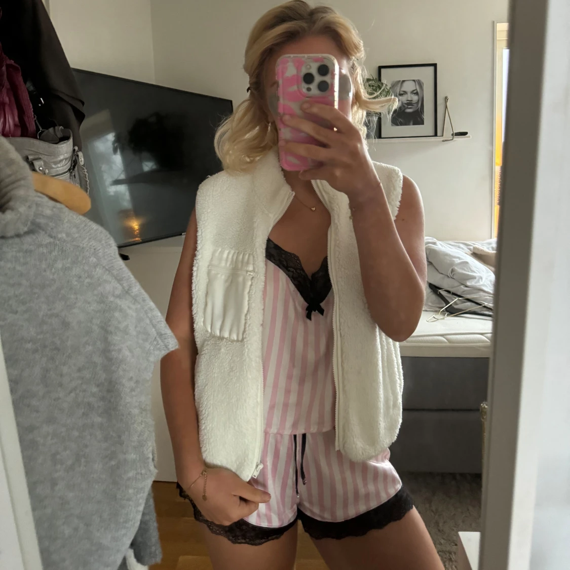 Teddyväst lindex - 90