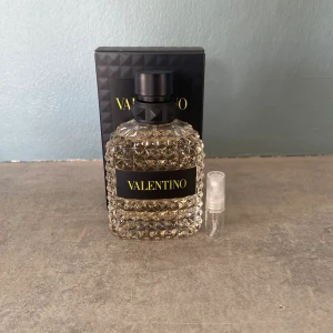 Valentino born in Roma yellow dream sample - Fräsch fruktig doft inför sommaren 