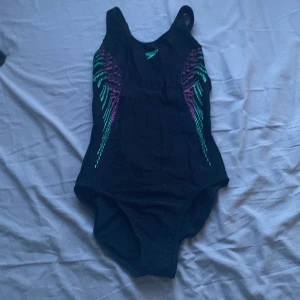 Speedo baddräkt  - Köpt på stadium🤍