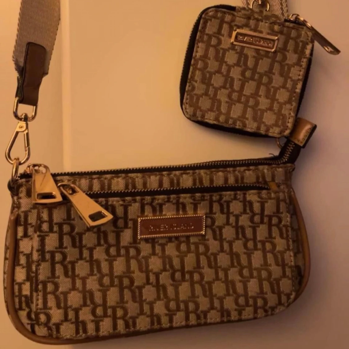 River Island väska  - 90