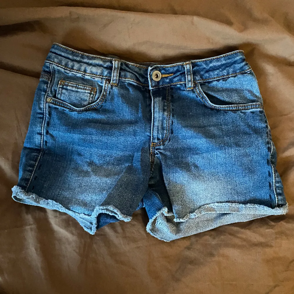 Coola shorts!🖤💗❤️🔥🎸. Jeans & Byxor.