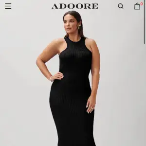 Säljer min oanvända klänning från Adoore. Priset kan diskuteras 