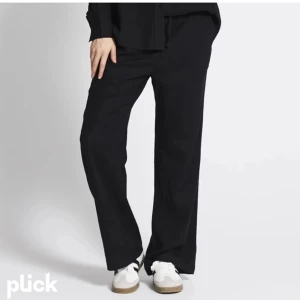 Linnebyxor lager 157  - Svarta linnebyxor från lager 157 i stolek S, mycket populära