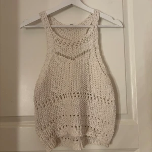 Stickad topp - Fin stickad topp från mango!