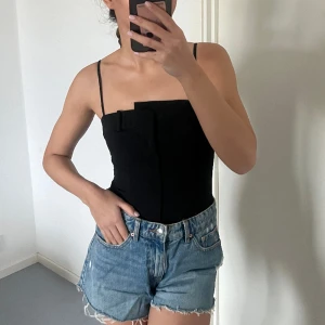 Body från zara - Oanvänd body från zara🤍