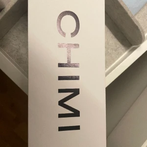 Chimi - Green - 08 - Chimi Green 08 Köpta innan sommarn, säljer pga köpt nya. Inga skavanker, repor, osv. Får med alla tillbehör. Vid snabb affär kan pris diskuteras💘