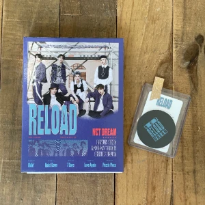 Nct Dream - Reload - Reload - Rollin’ ver,  1 photocard + 1 cirkle card ingår (annat pc tillgängligt). Köpare står för frakt, skicka dm om du har några frågor! <3