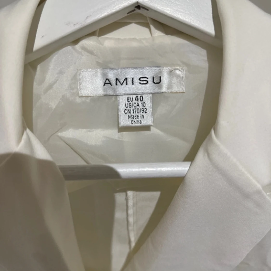 Lång creame kavaj 40  - 91